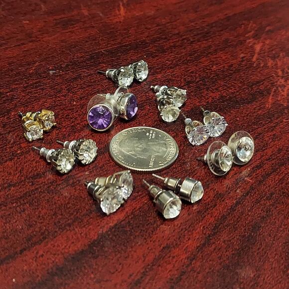 Medium Bling Stud Post Earrings Lot of 9 Stunning Pairs - Picture 4 of 5